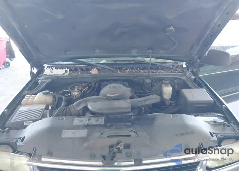 2002 Chevrolet Suburban 1500 Lt из США, поврежденный, VIN 3GNFK16Z12G298631